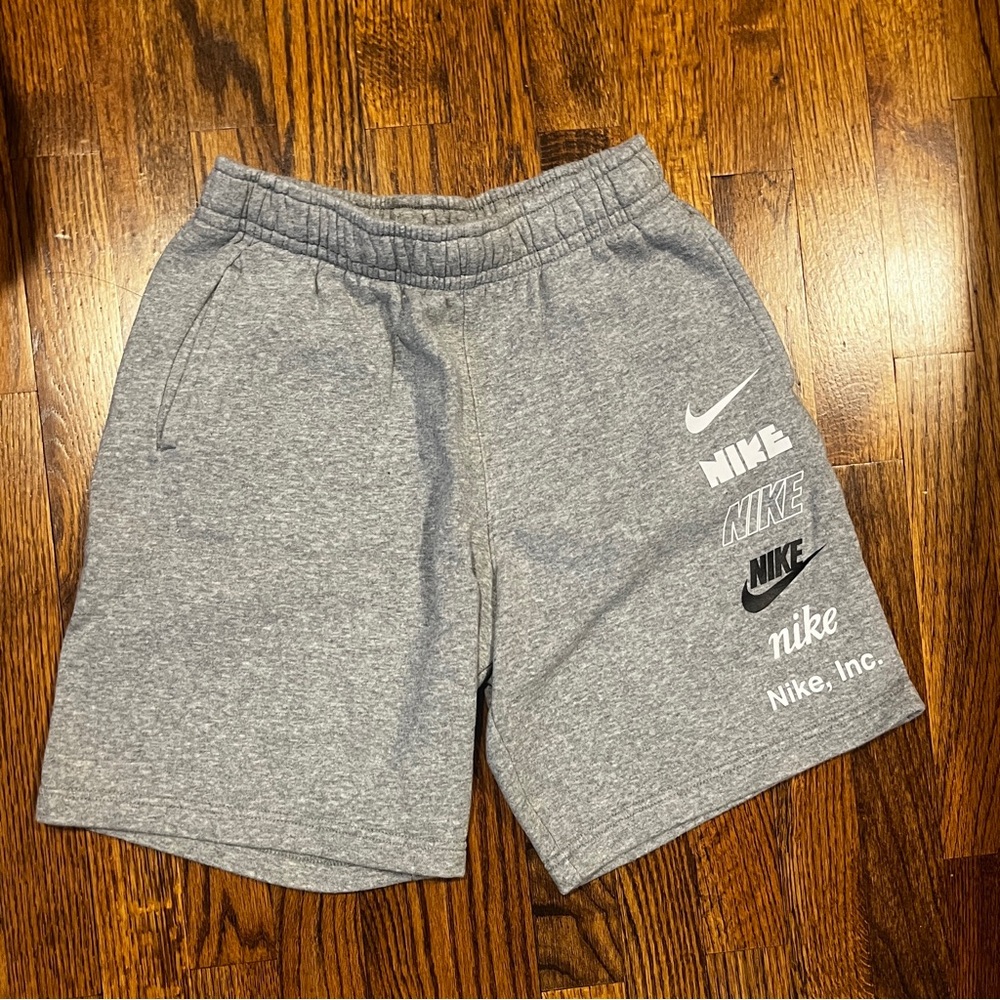 Nike Boy’s Shorts with Nike Logos in Light Gray - Size Youth XL